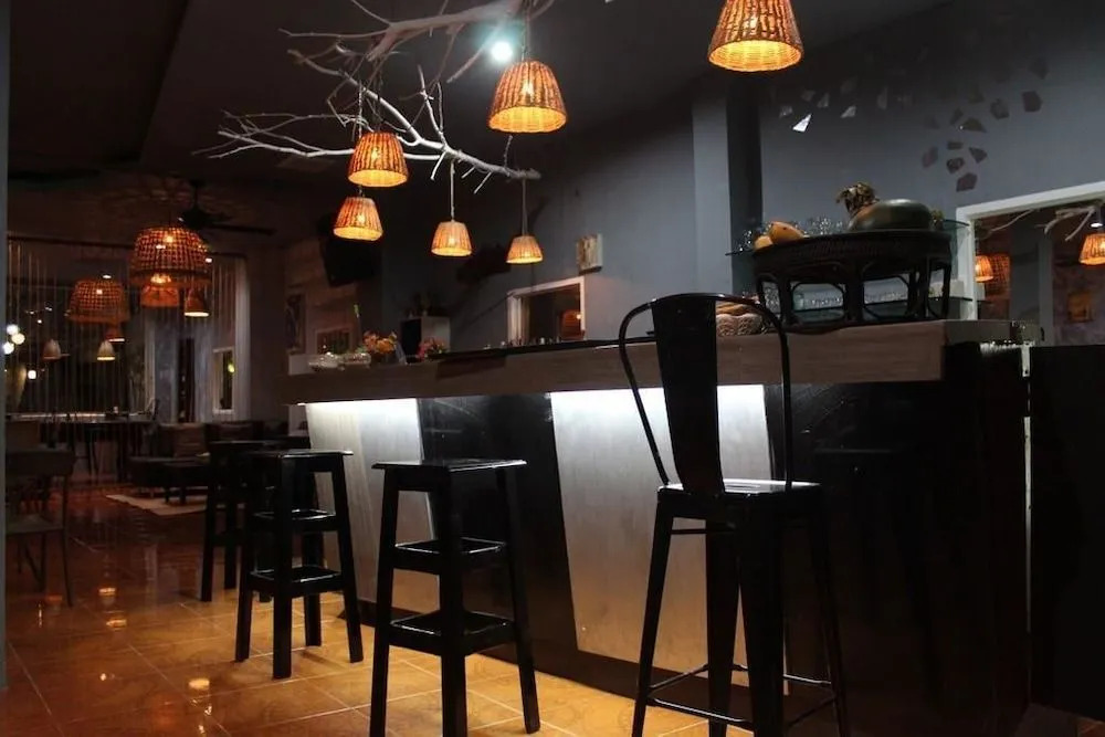 The Cubic Hotel - Hostel