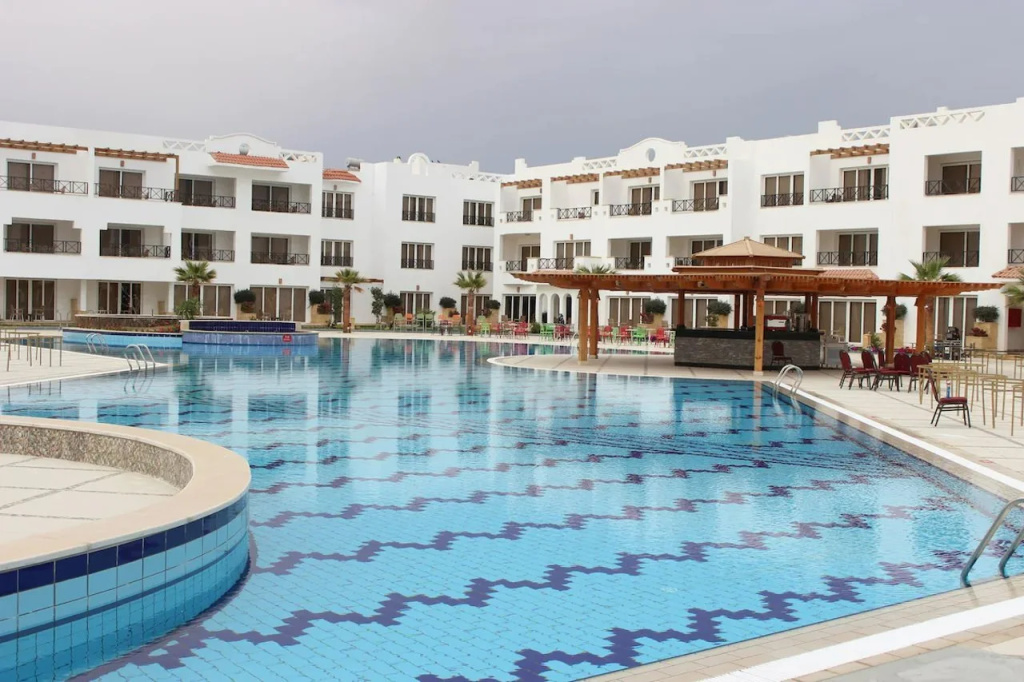 Old Vic Sharm Resort