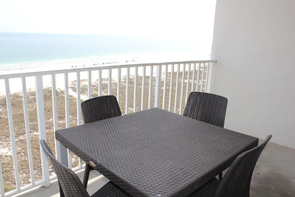 Tidewater 803 - 1 Br Condo