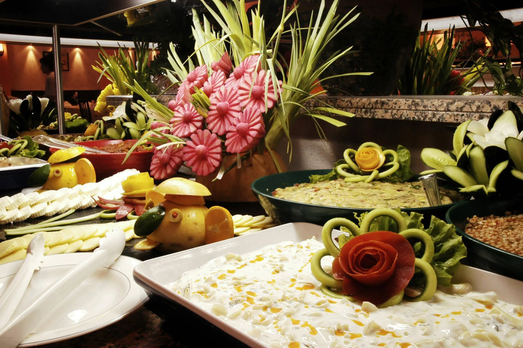 Adonis Hotel