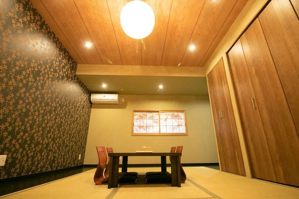 Sakuragawa no Nakatsu House near Umeda/Osaka station