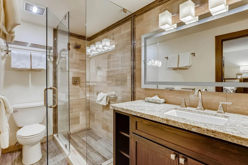Lift House Lodge, Pet Friendly Studio Condo