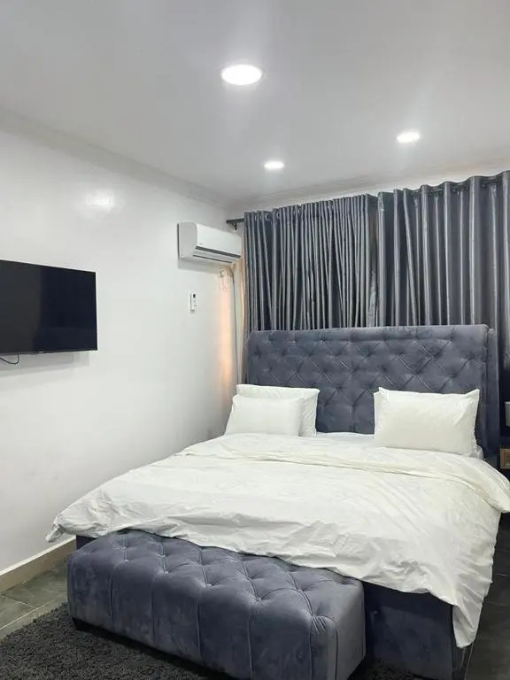 Adept homes