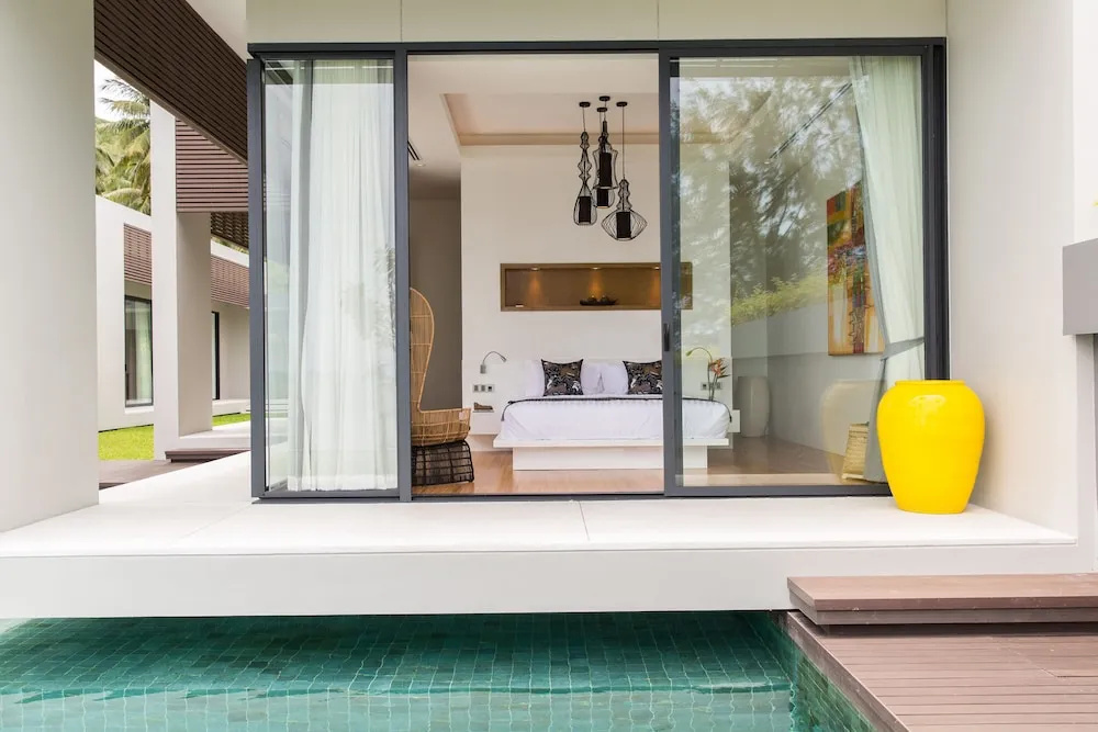 Elegant Villa Anar 5 Bed Luxury Beachfront Near Four Seasons
