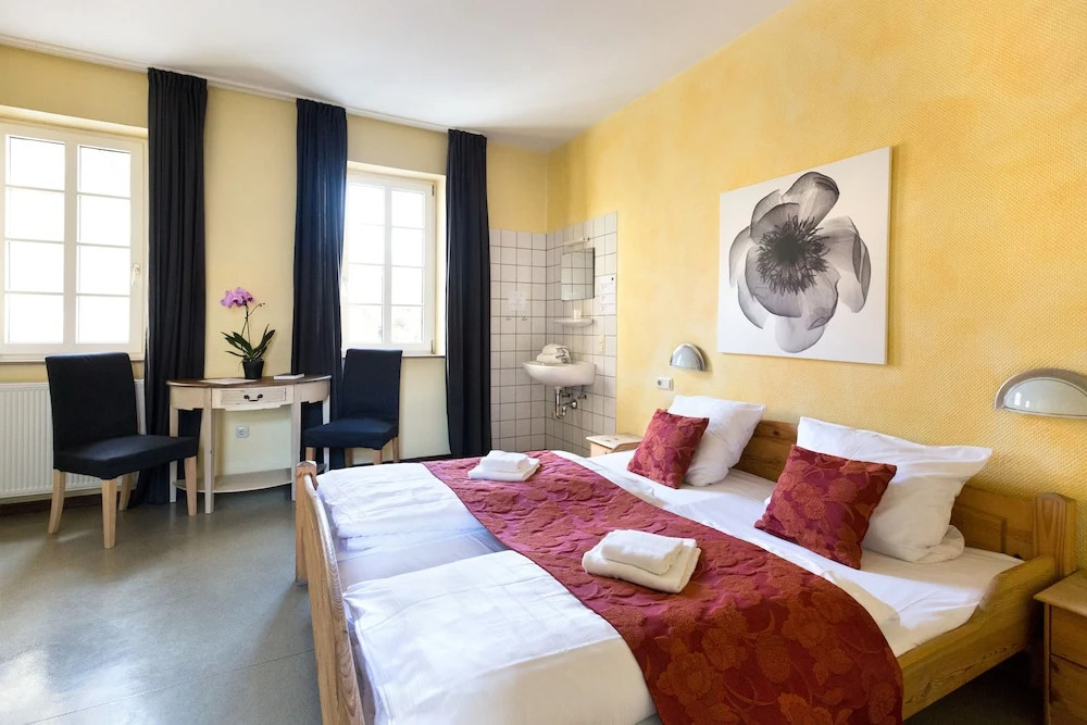 Kolping Hostel Trier im Warsberger Hof