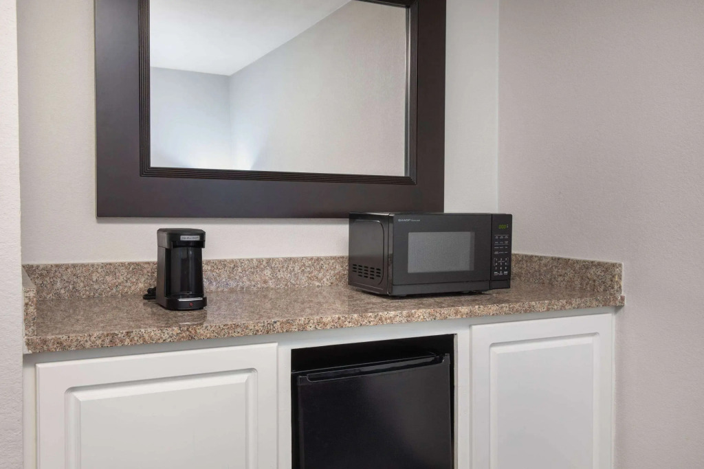 La Quinta by Wyndham Atlanta Airport South