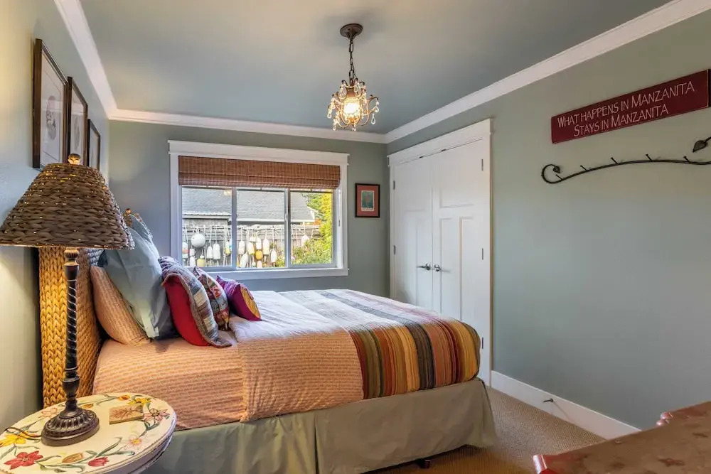 Truly a Treasure by Avantstay Walk to Beach, Patio