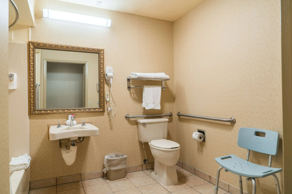 Best Western Inn & Suites