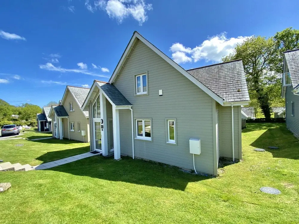 Trewhiddle Retreat V25 by Together Travel - Luxury 4-Bedroom Villa