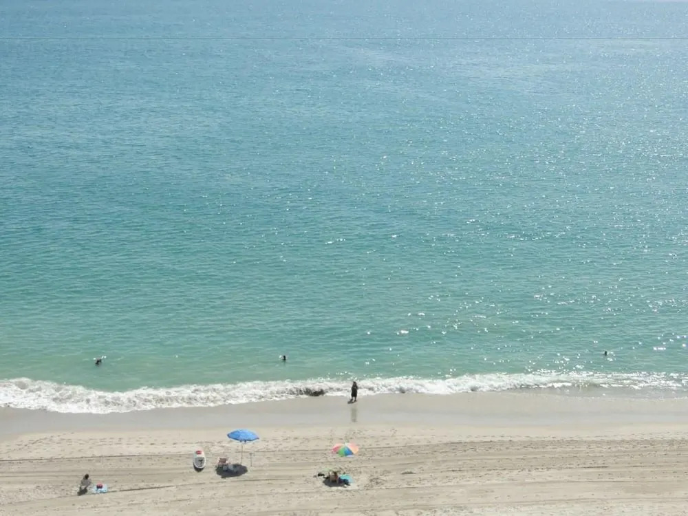 Galt Ocean Gem 2-2 Direct Ocean Views