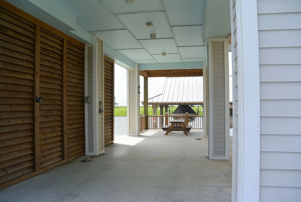Anchor House by RedAwning