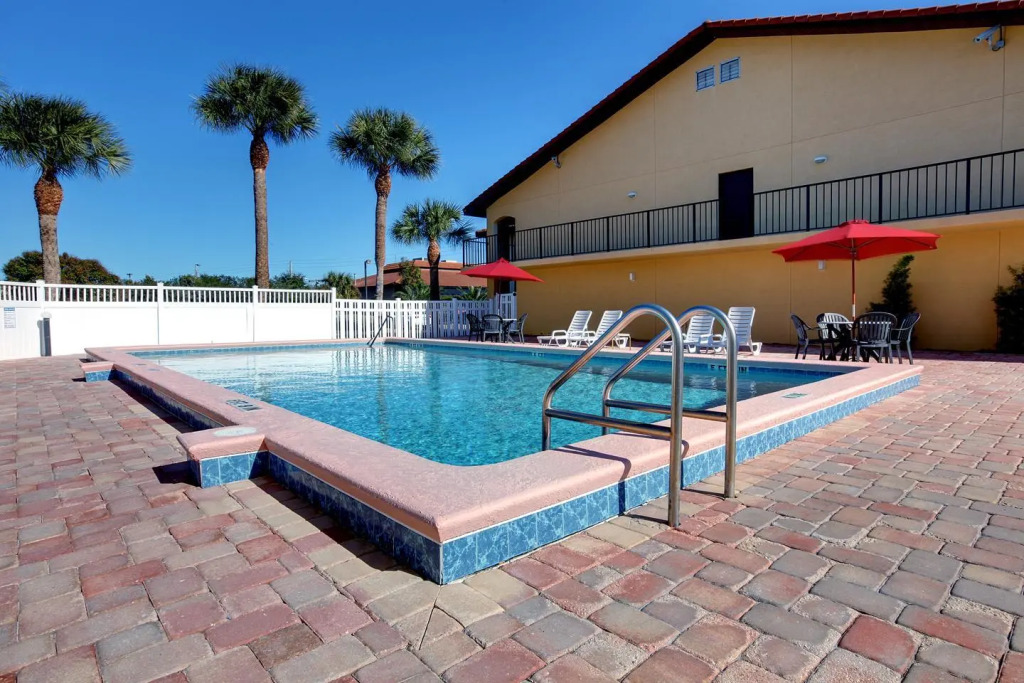 Americas Best Value Inn Ocean Inn