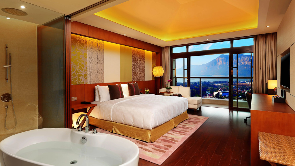 HUALUXE Hotels & Resorts Kunming