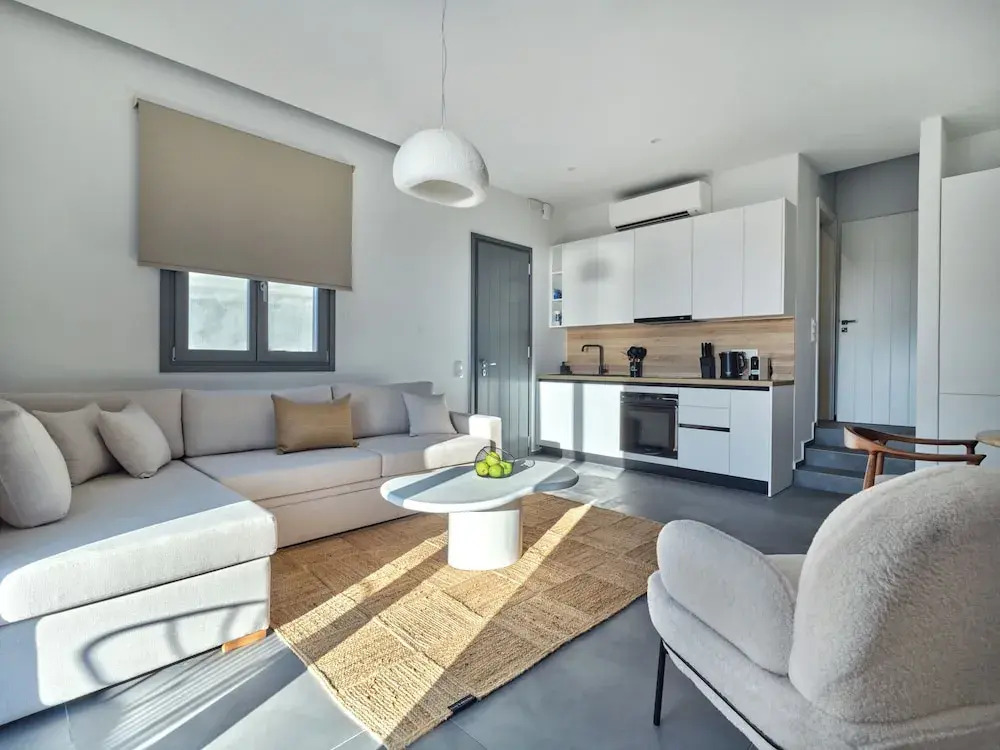 Parousia Luxury Apartments