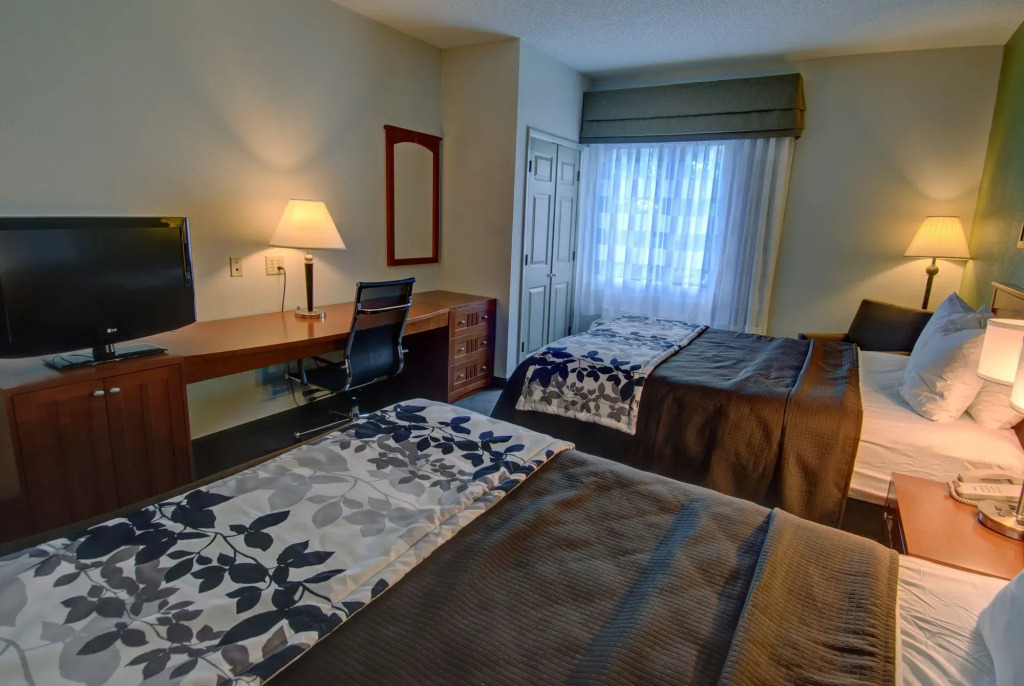 Sleep Inn & Suites Winchester near University