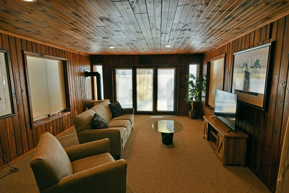Spruce Haven 3 Bedroom Home by RedAwning