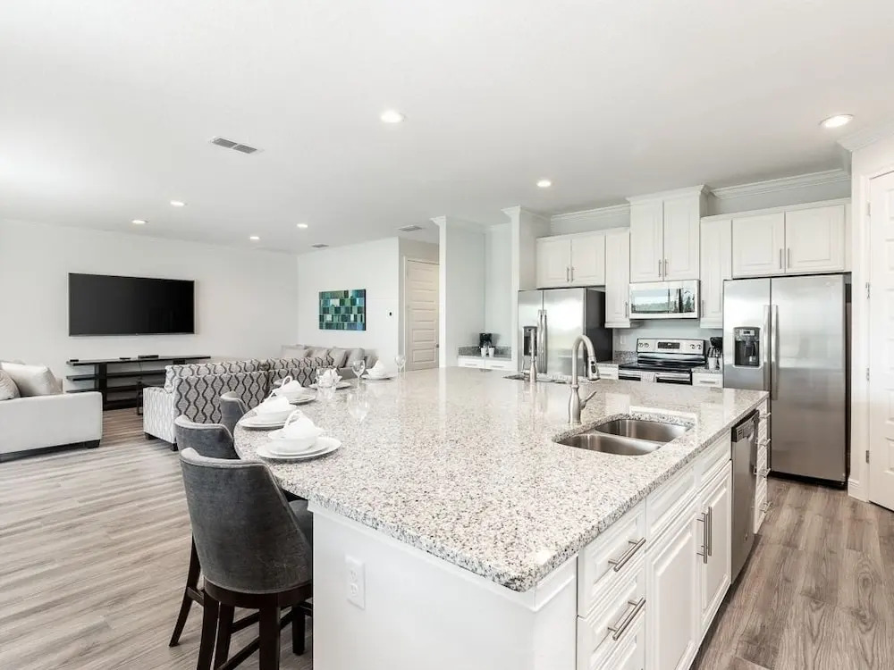 Luxurious 14br / 14ba Private Pool + Spa 14 Bedroom Home