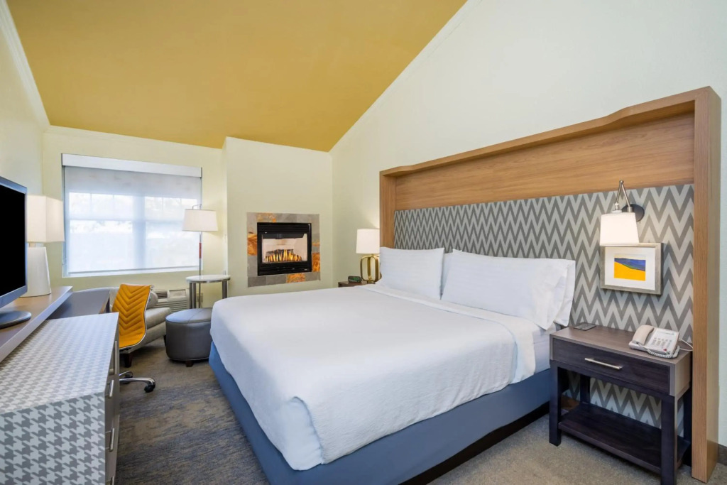 Holiday Inn Cape Cod - Hyannis by IHG