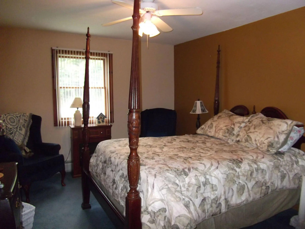Bears Lair Inn