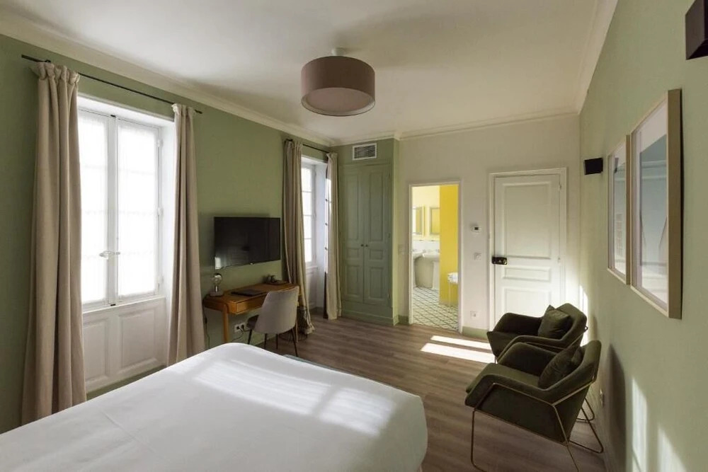 Hotel De Langlais Guesthouse