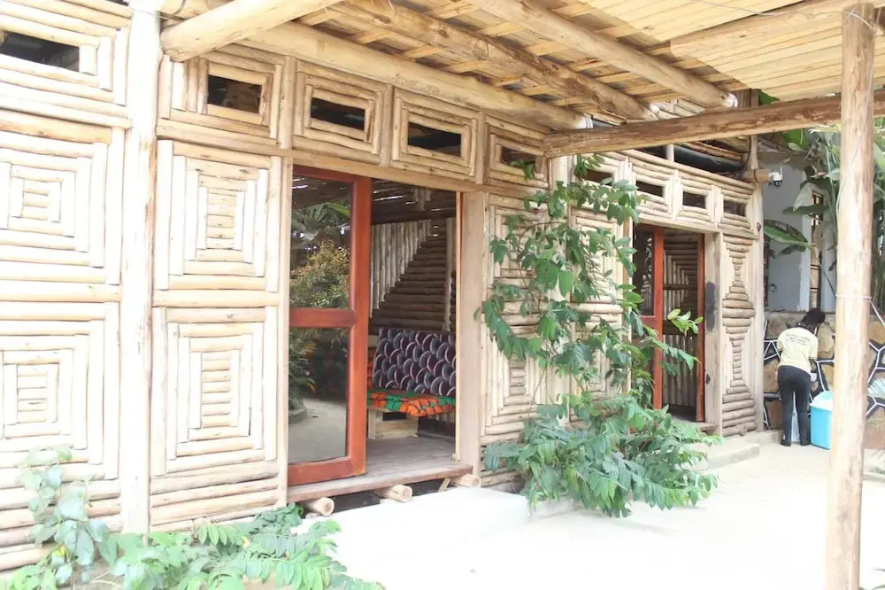 Highway 24 Lounge Masaka