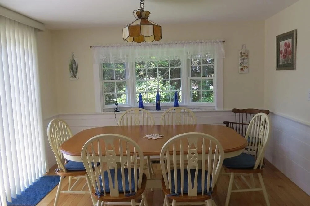 305 Ridgevale Road - Four Bedroom House