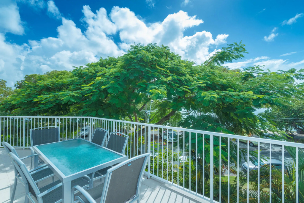 Noosa Outrigger Beach Resort
