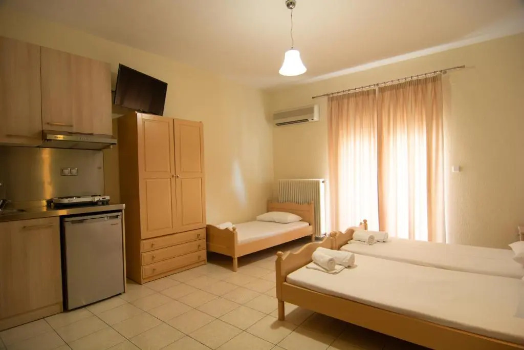Grand Blue Hotel