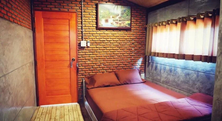 Baan Pak Rim Khong Resort