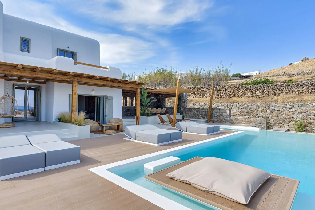 Villa Yasemin on the Rock