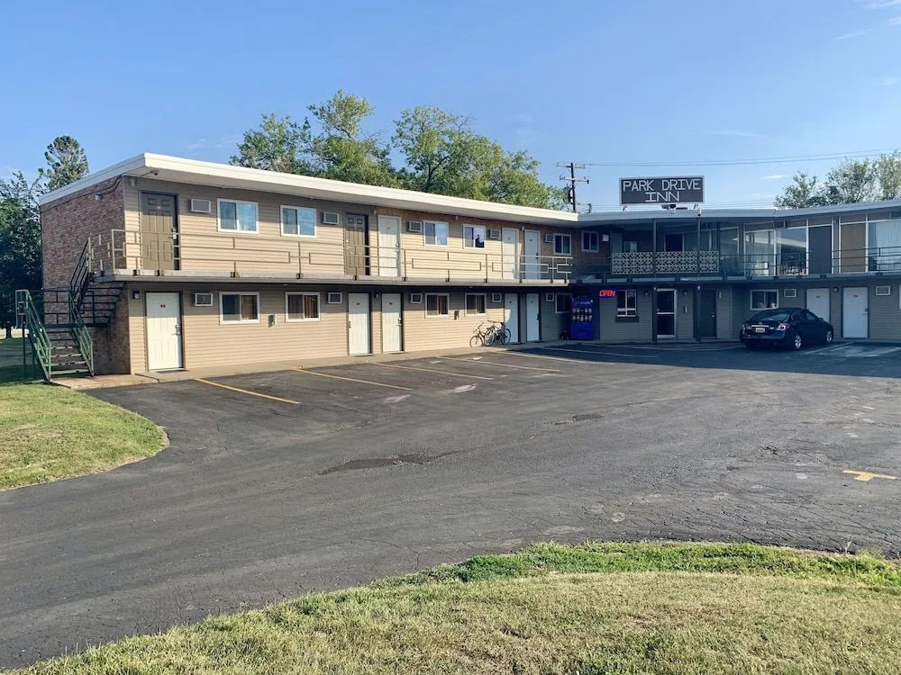 Park Drive Inn