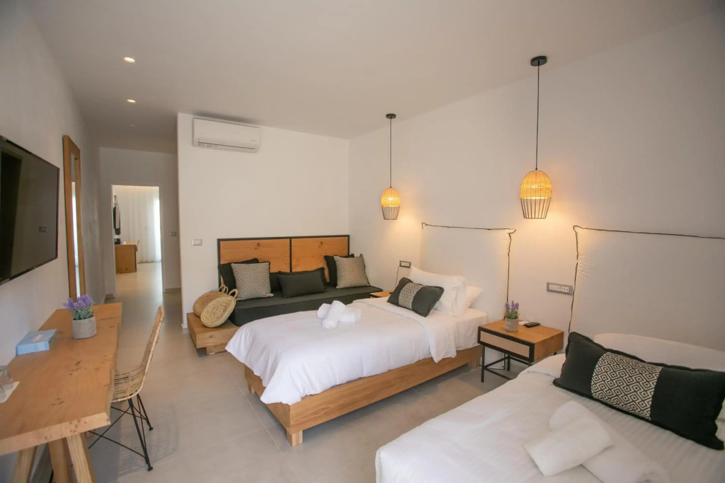 The George Hotel Mykonos