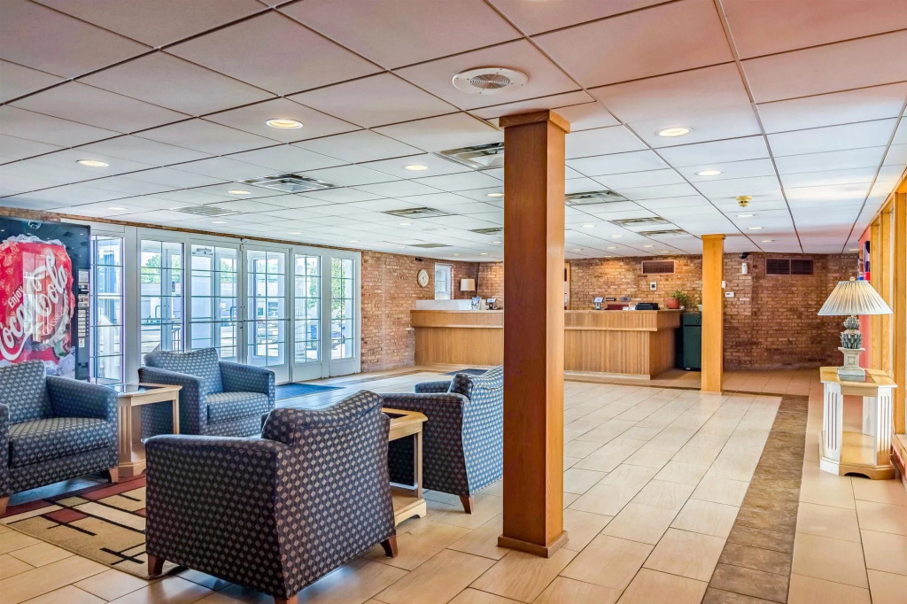 Motel 6-Grand Rapids, MI - Northeast