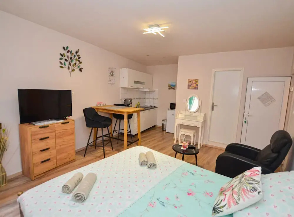 Charming Studio in the Heart of Rovinj, Steps From Carera Street