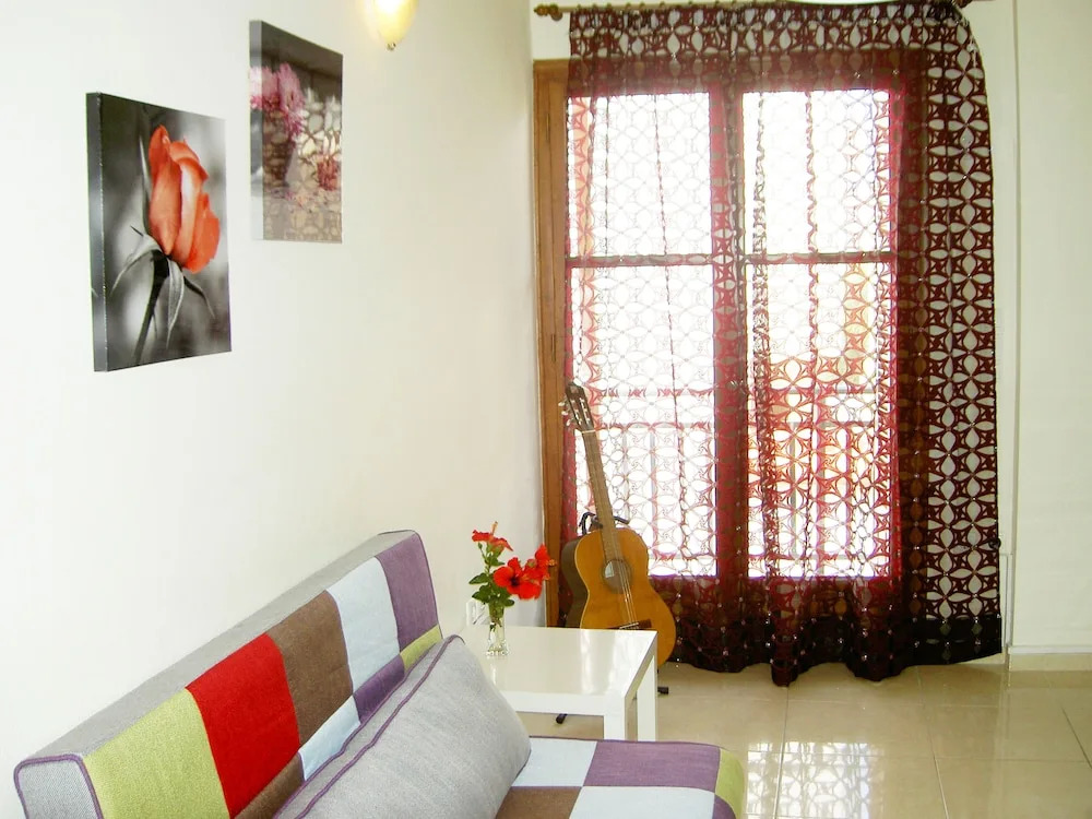 Mat Old Town Apartments B