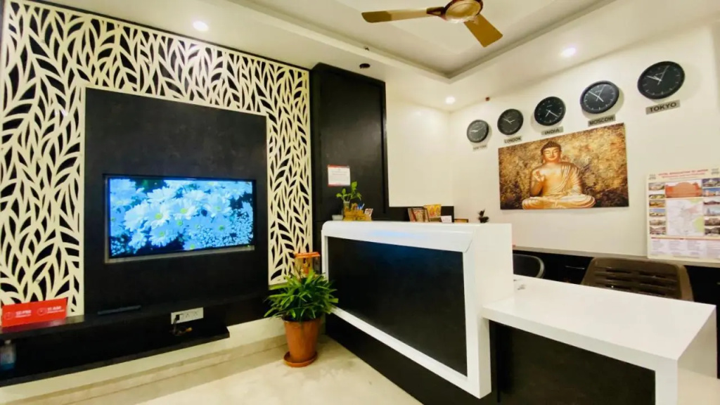 Hotel Pulse Inn- Near Jaipur Railway Station