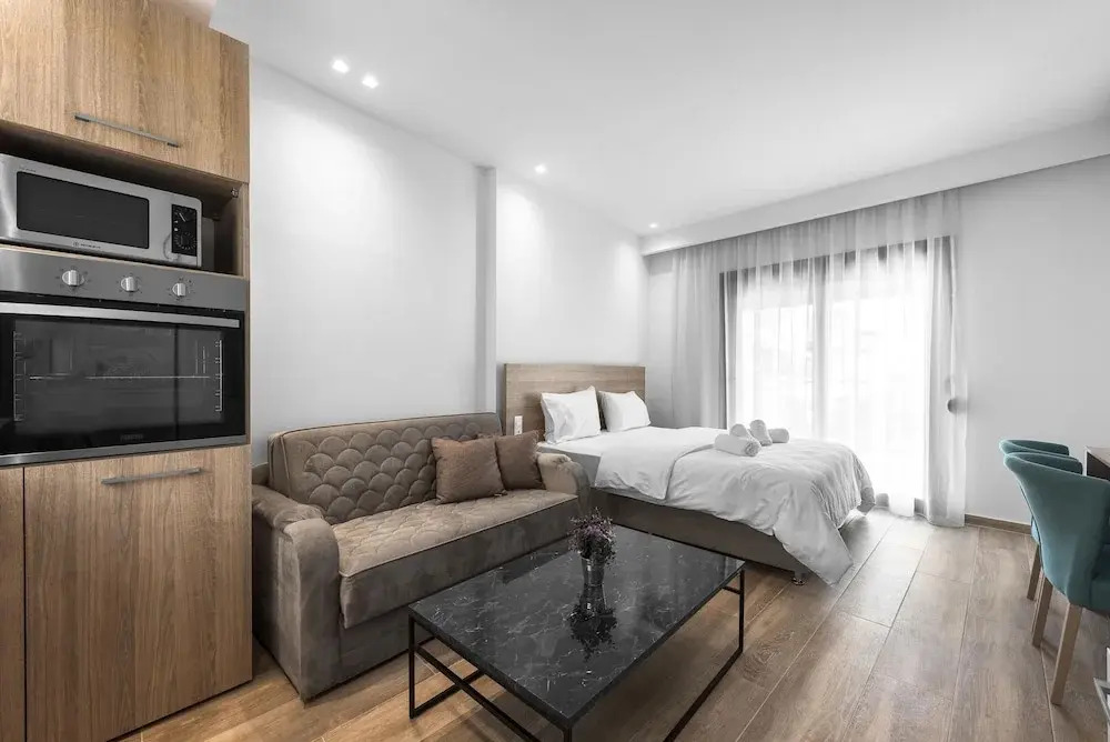 Penthouse Level 8, Nilie Hospitality MGMT