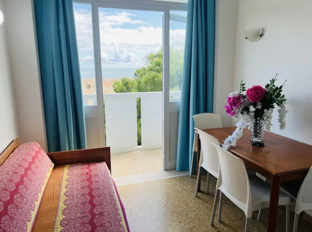 Comfort and sea View-beahost
