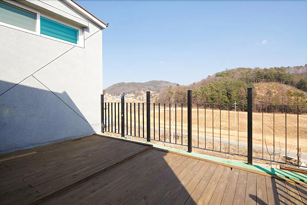 Pyeongchang Daegwallyeong Modern Ville Pension