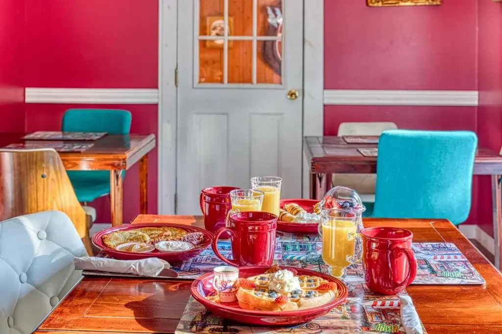 Mountain Treasure Bed and Breakfast
