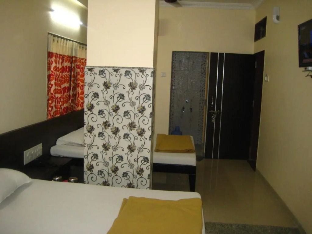 Hotel Yogiraj
