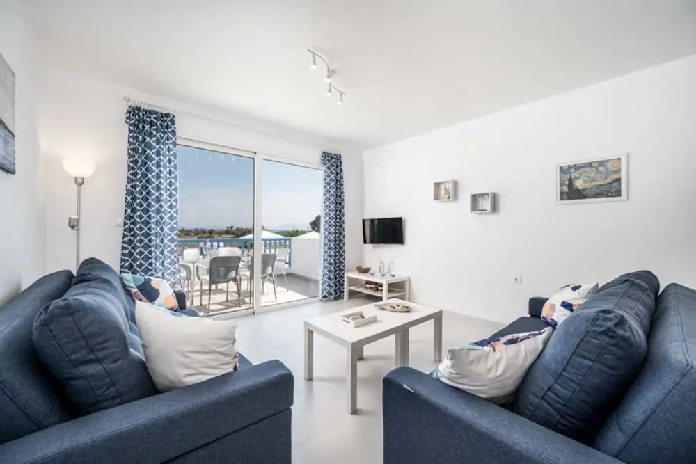 Xenos Villa 6 with a Private pool near the sea