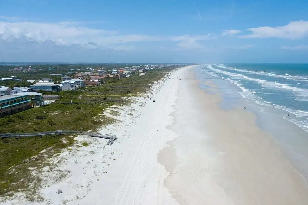Ocean Bliss: 3BR Mod Haven, St. Aug