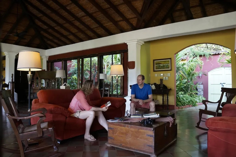 Sereno Lodge