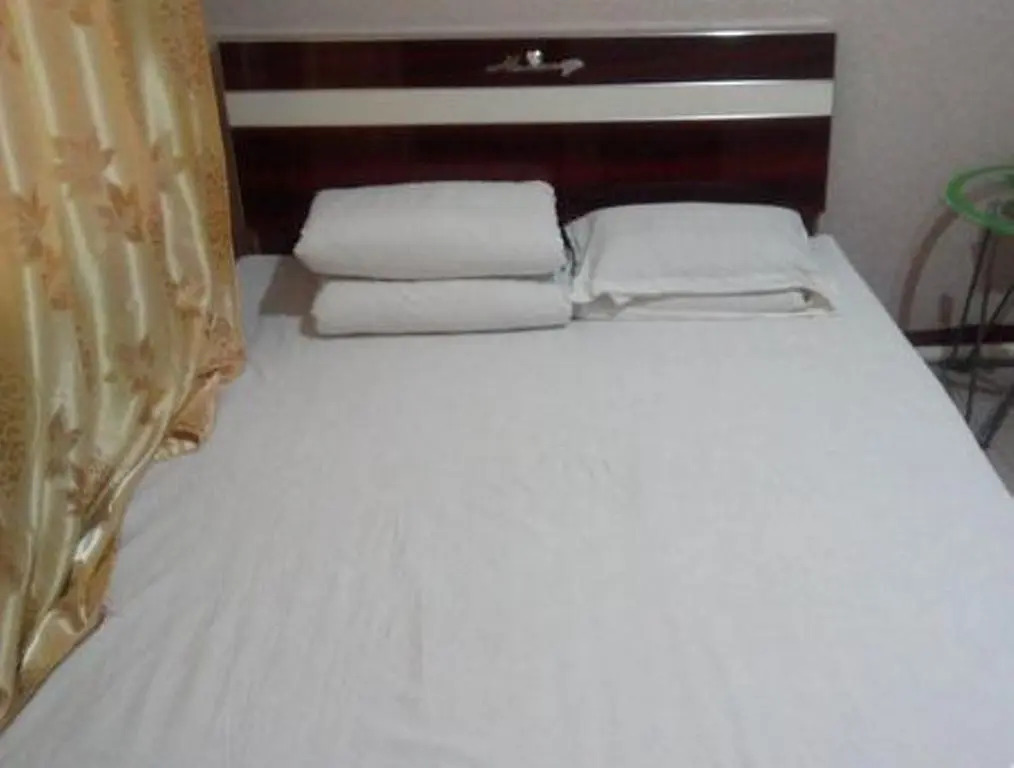 Dahongmen Inn
