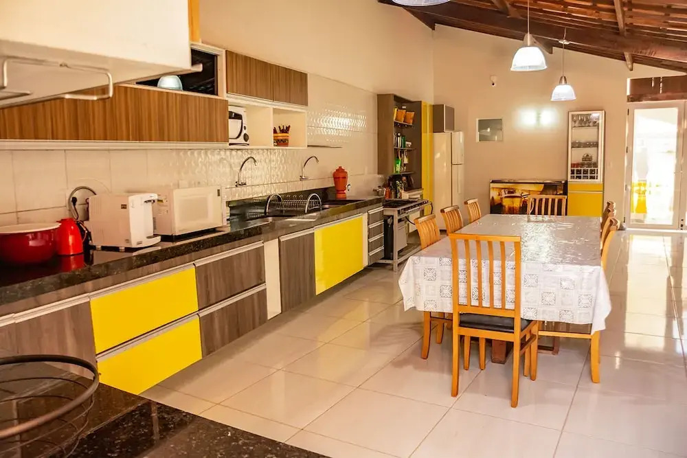 Casa em cond fechado em Barra de Santo Antonio AL