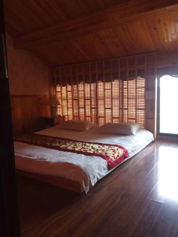 Wuzhen Grandmother Guest House