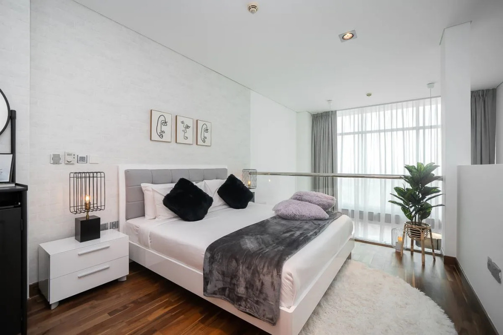 Spectacular Duplex In Difc