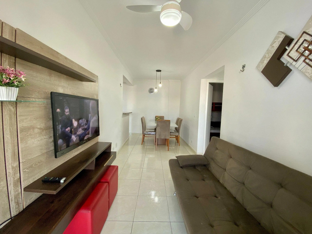 A033  2 Dorm C/ Suíte | Churrasqueira E Wi Fi