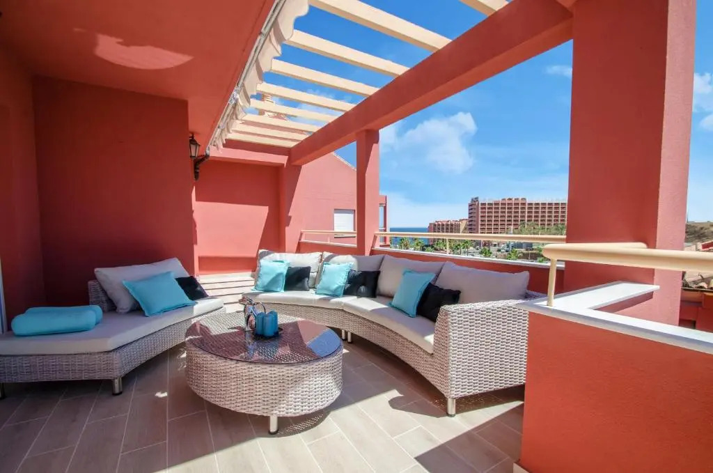 Gorgeous 170 Sq.M. Penthouse with Sea View Terraces
